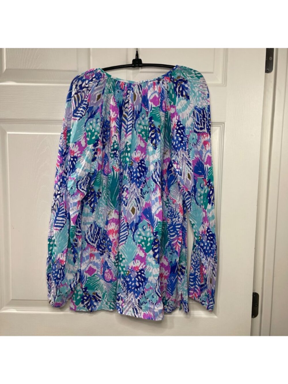 Lilly Pulitzer Willa Tunic Women's Size Large Quill Out Poet Rayon Blouse Preppy - Picture 2 of 10